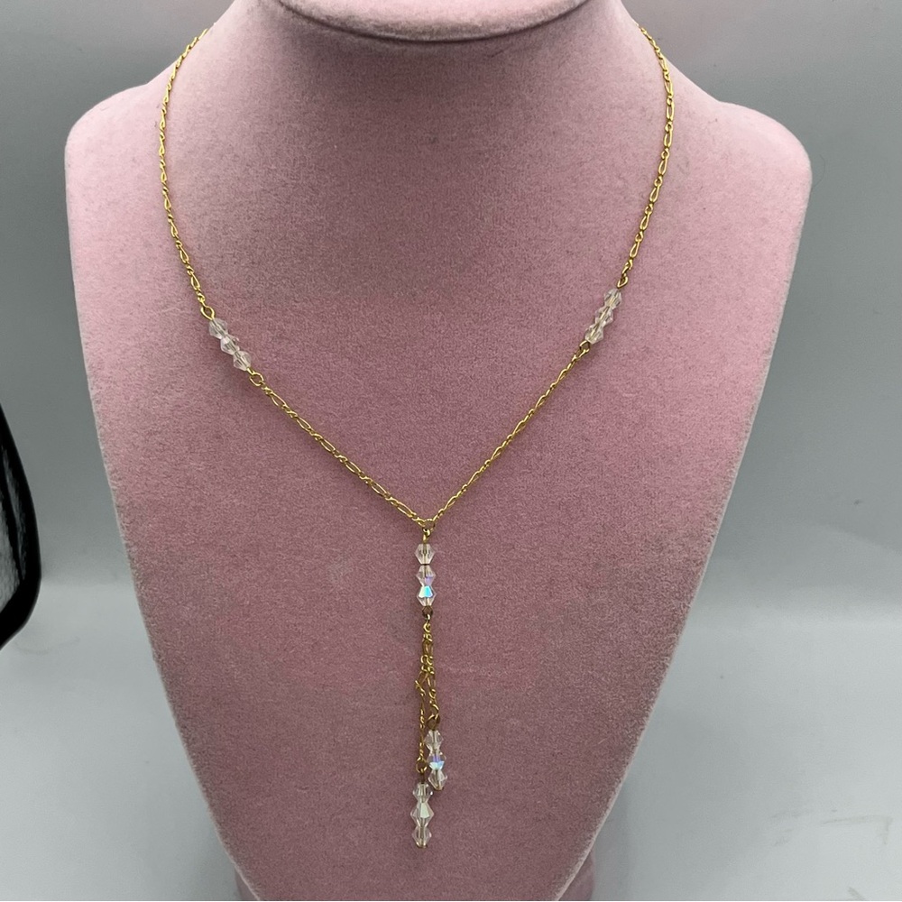 Elegant  vintage lariat Gold tone and Crystal Necklace
